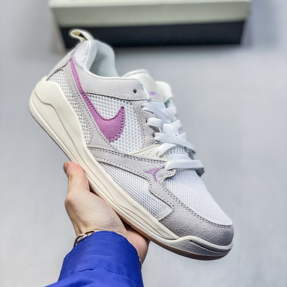 NIKE jordan CMFT Era