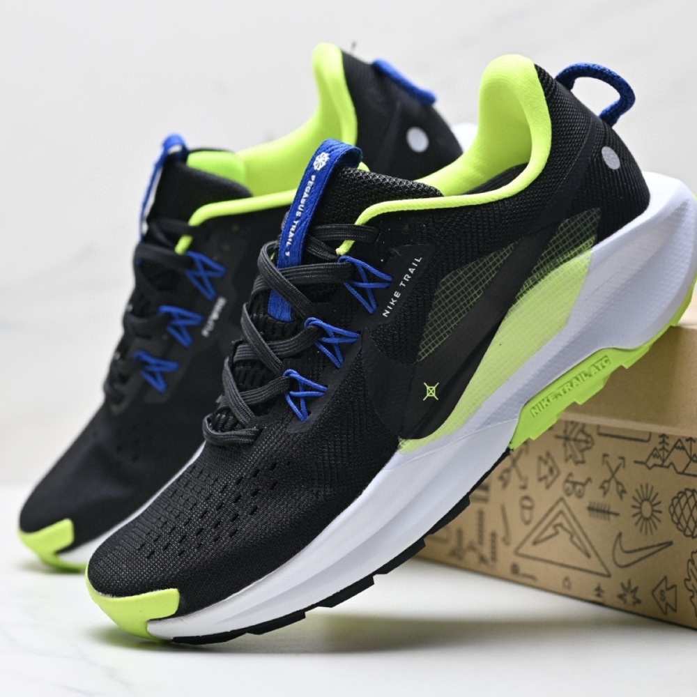 NIKE pegasus Trail 5