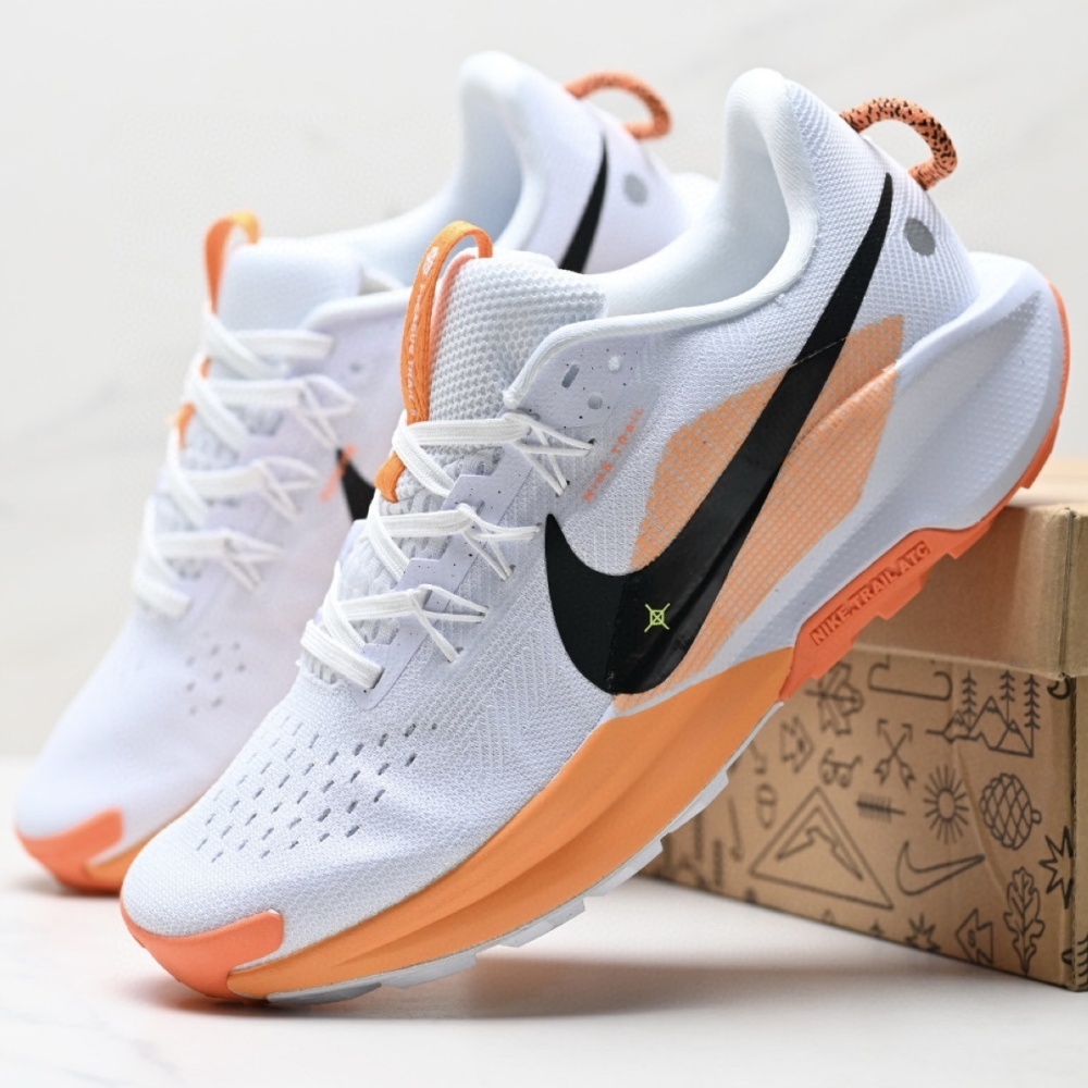NIKE pegasus Trail 5