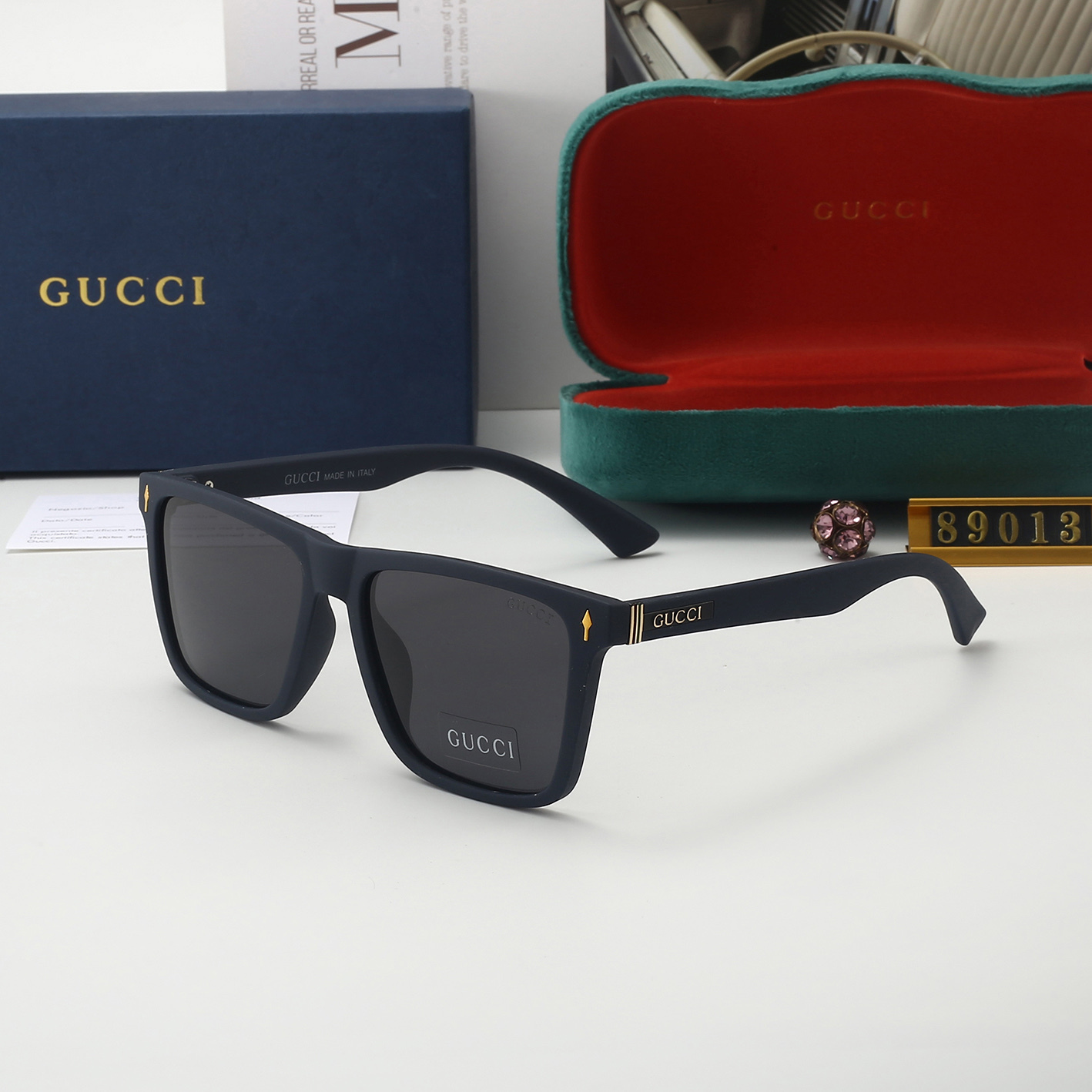 Unisex Gucci Polarized Sunglasses