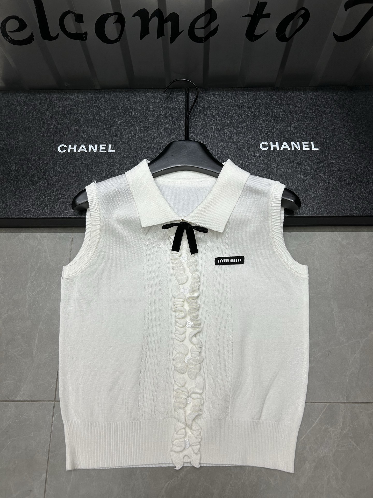 Miumiu Lapel Lace Vest