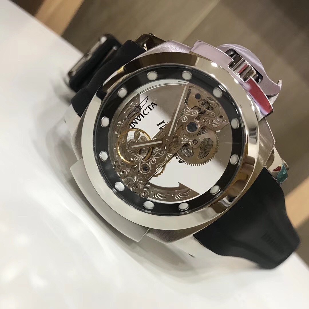 Replica Invicta Watch