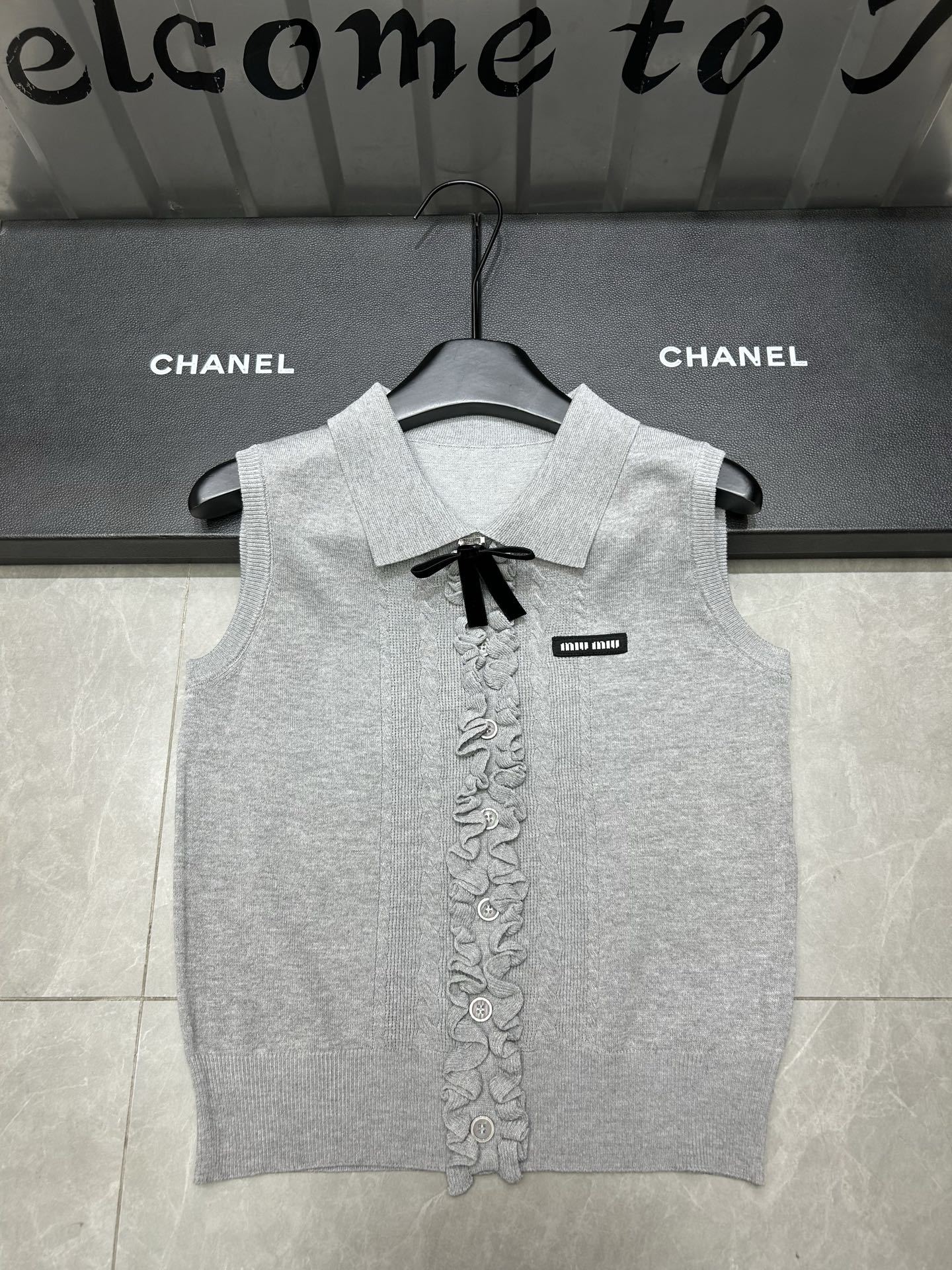 Miumiu Lapel Lace Vest