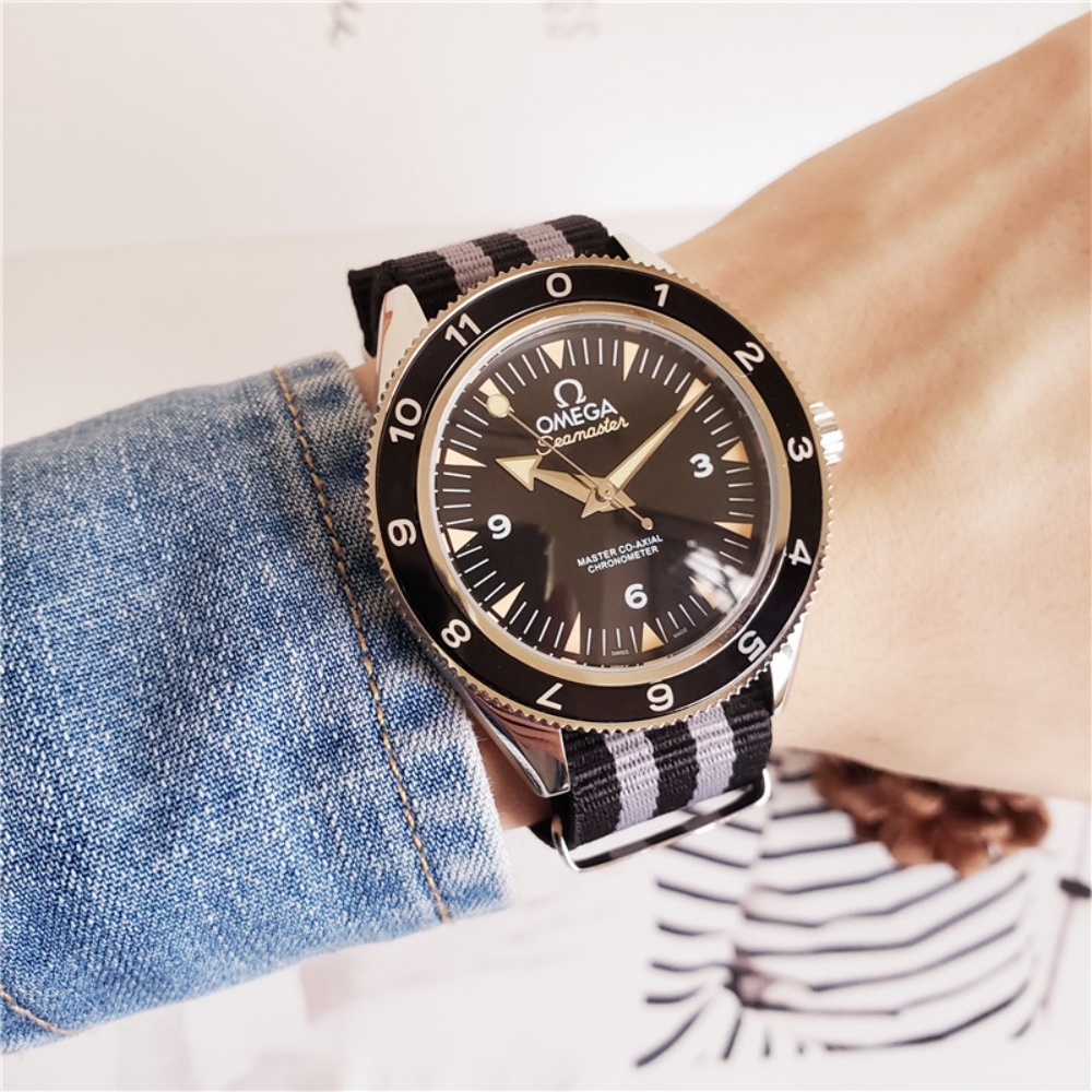 Replica Omega Mechanical Watch
