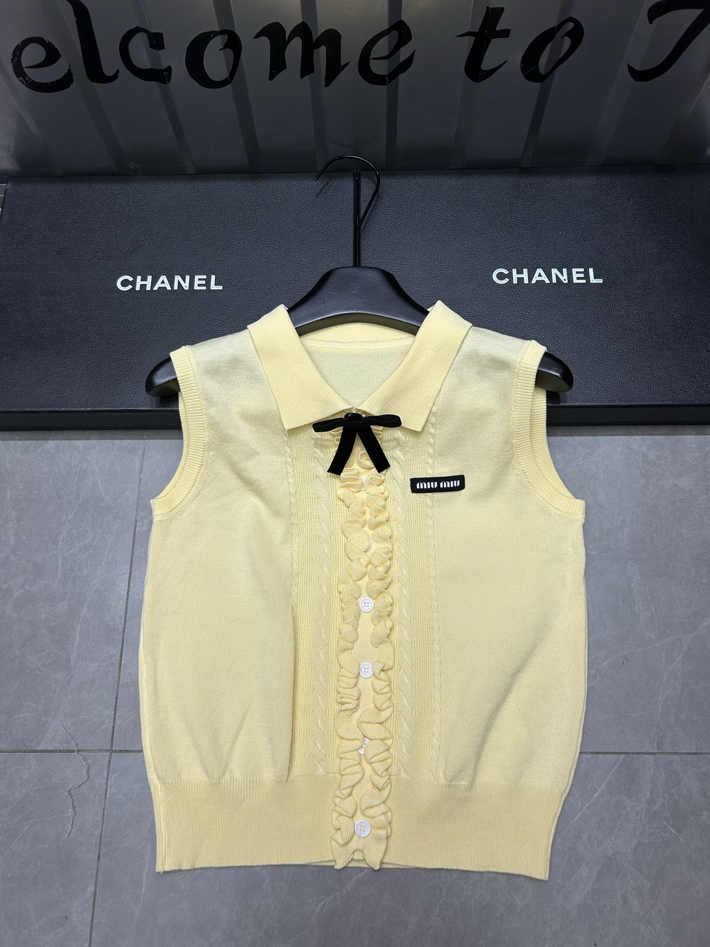 Miumiu Lapel Lace Vest