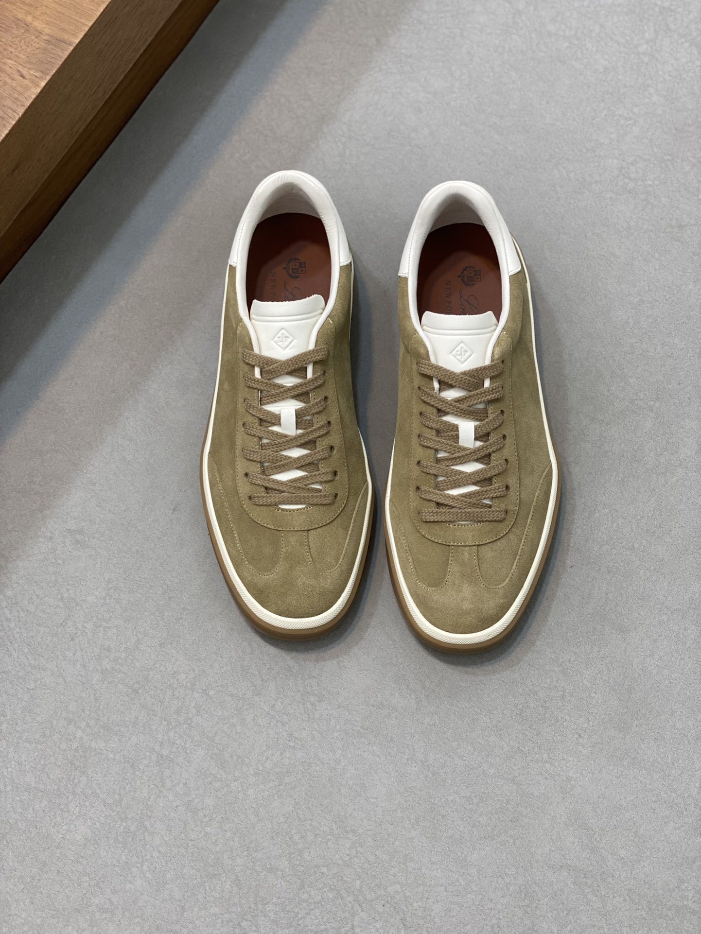 LP Classic Men's Jogging Shoes EU38-45