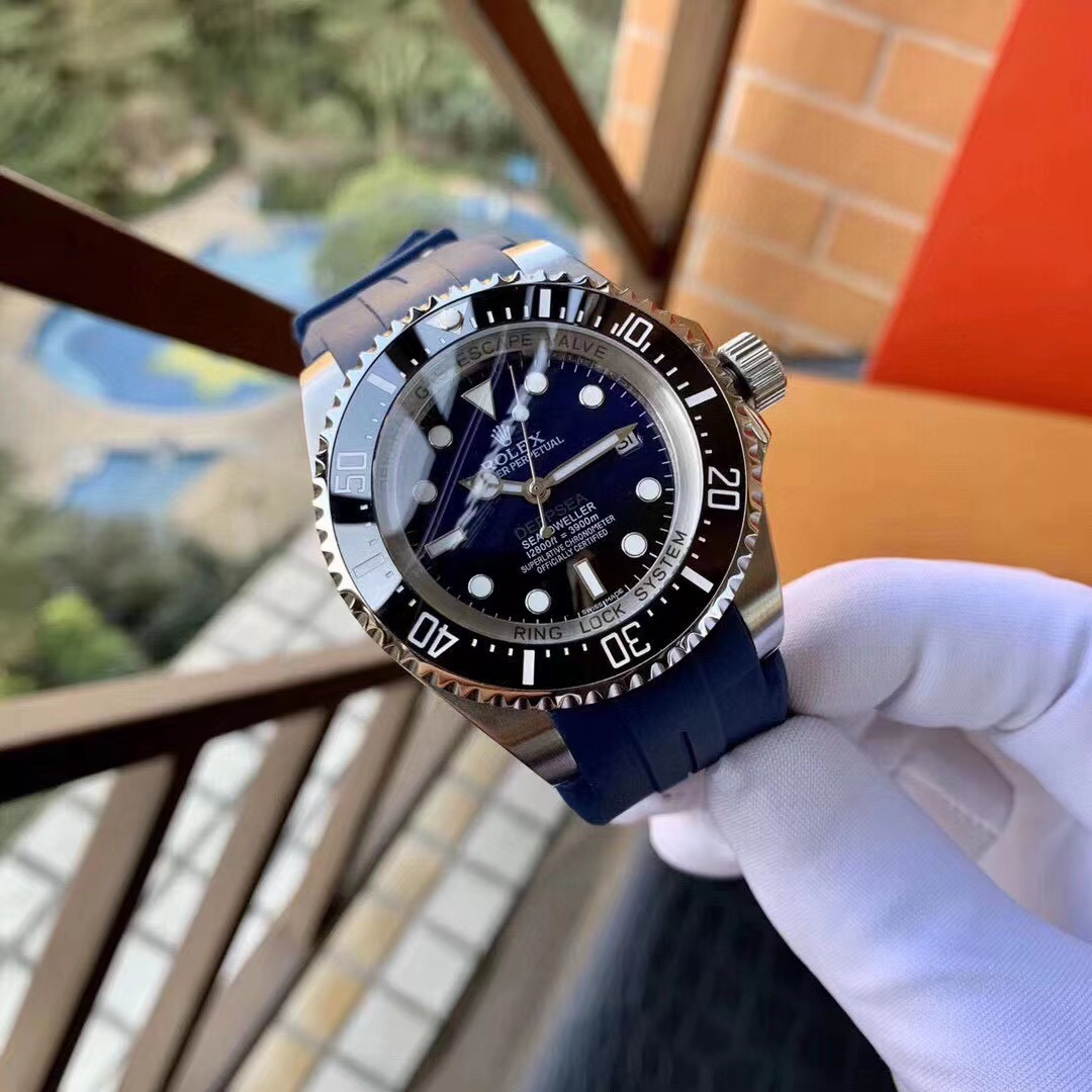 Replica Rolex  SEA-DWELLER Men 43mm 904l Stainless Steel Automatic Mechanical Watch