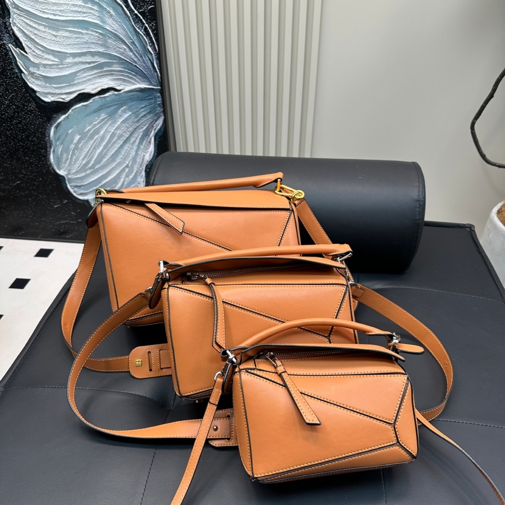Replica Loewe Chinchilla Series Geometric Bag 19*13/24*15/29*19CM