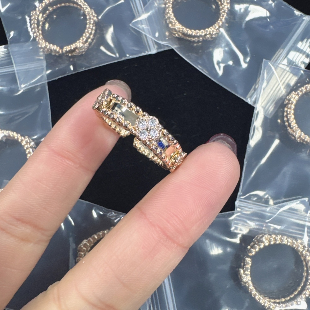 Van Cleef &amp; Arpels Ring