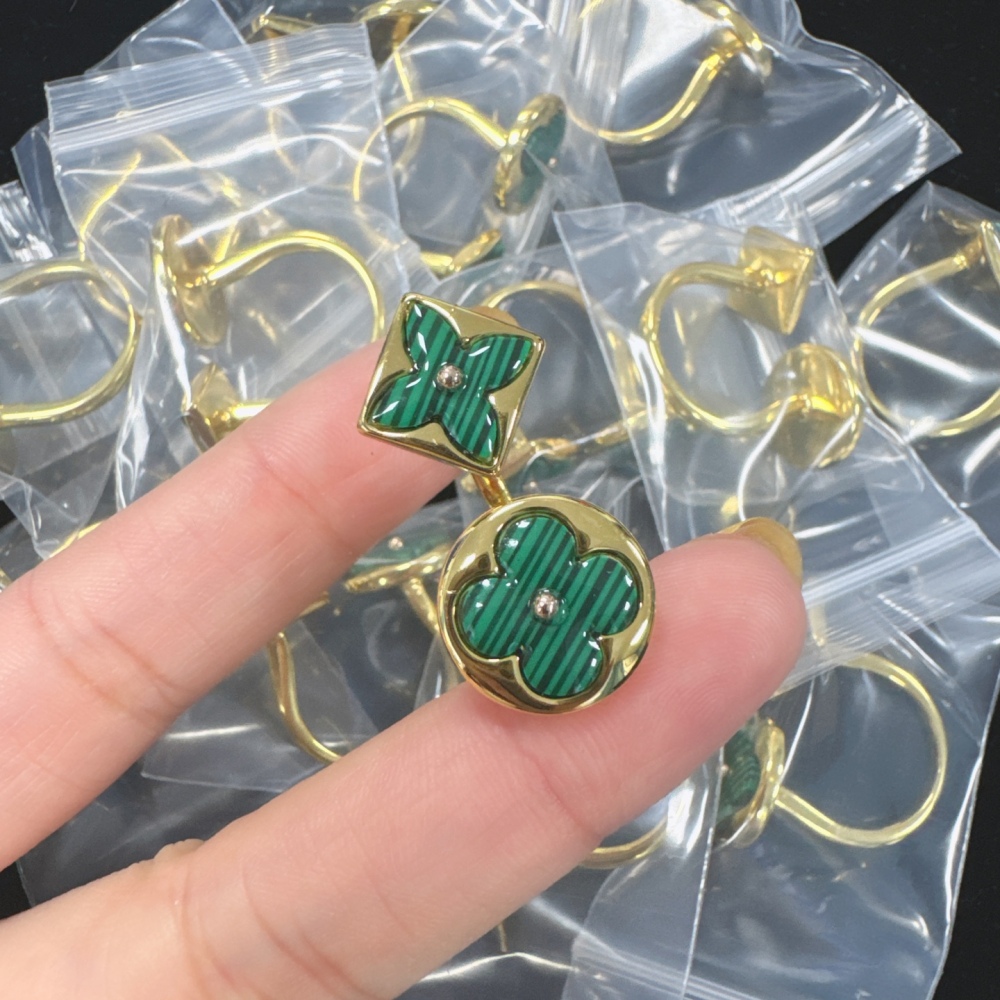 LV Ring