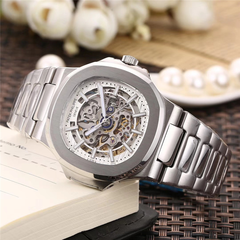 Replica Patek Philippe Mechanical Watch