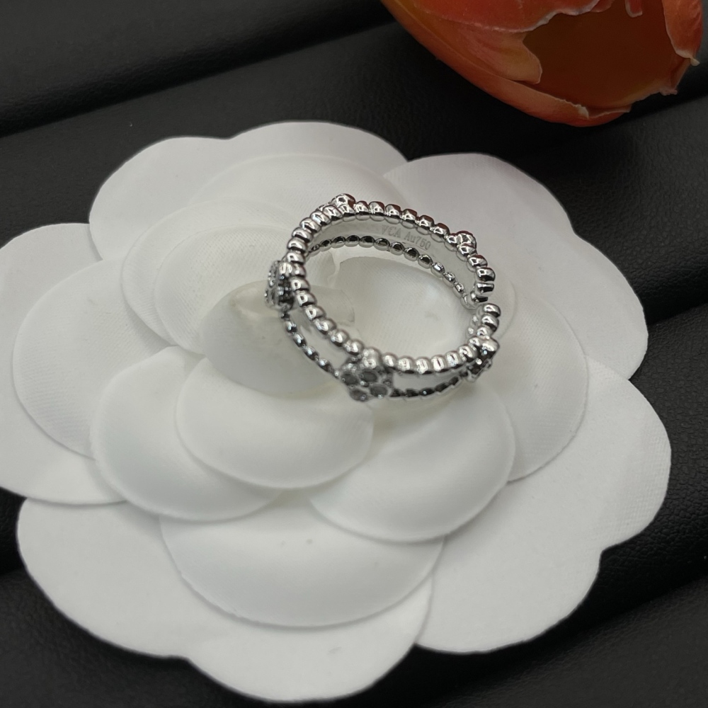 Van Cleef &amp; Arpels Ring