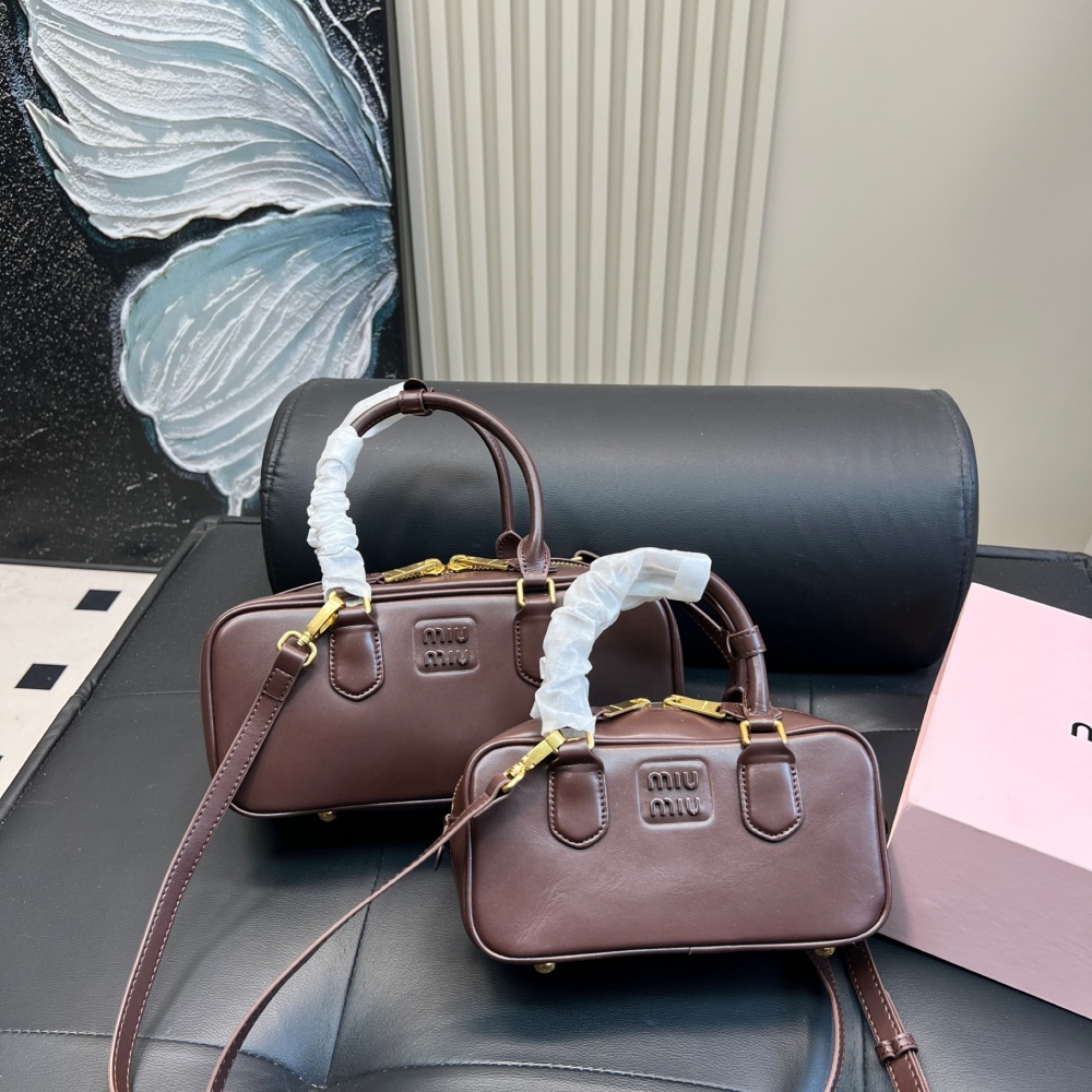 Replica Miumiu Bowling Handbag 22*11/28*12CM