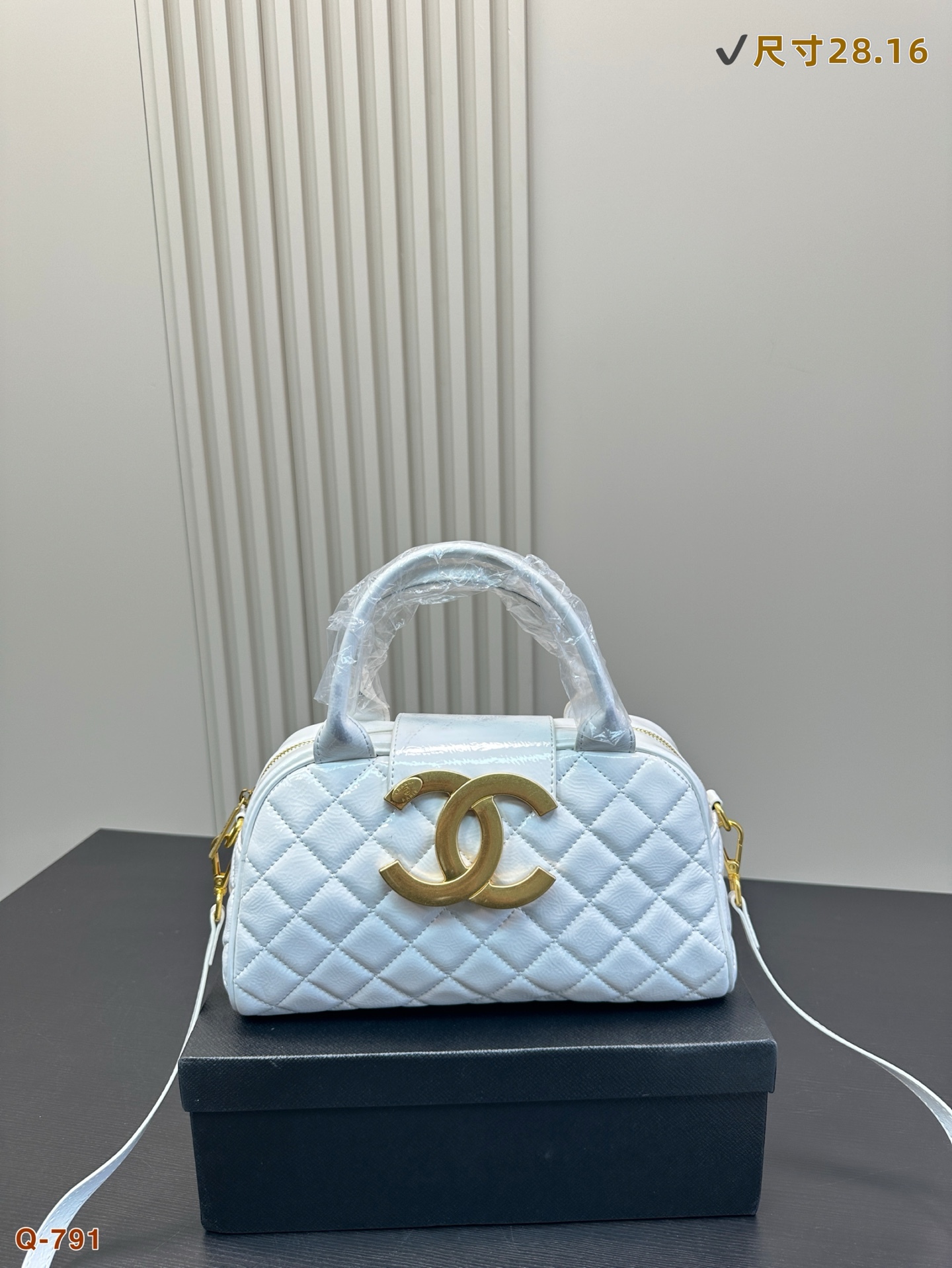 Replica Chanel Bowling Bag / Handbag 28*16CM