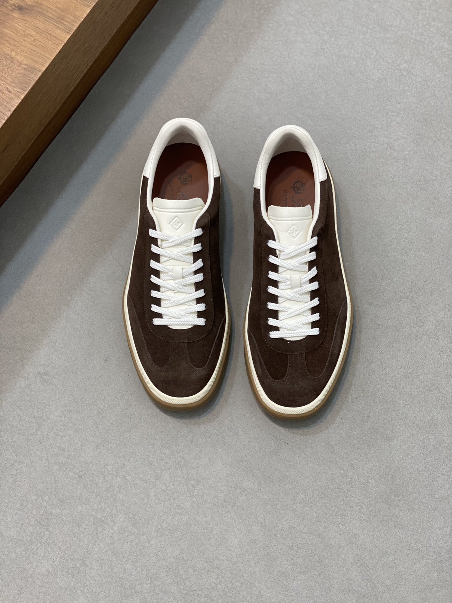 LP Classic Men's Jogging Shoes EU38-45