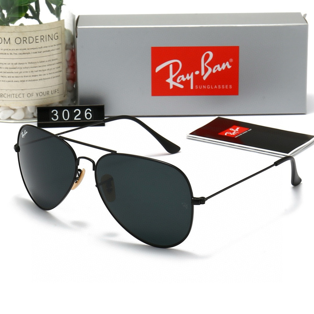 Ray-Ban Timeless Teardrop Aviator Sunglasses 3026