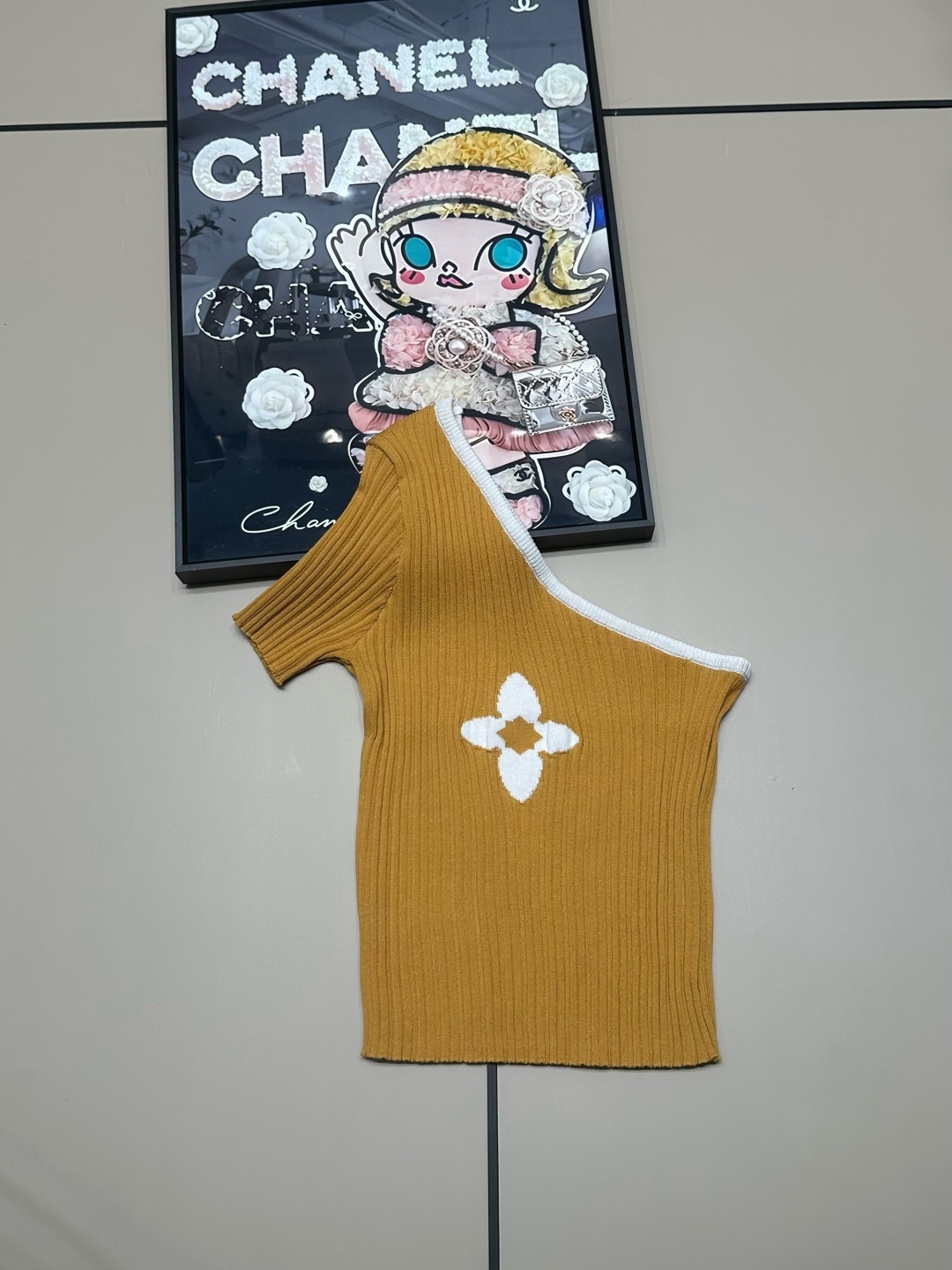 LV 25 Summer New Oblique Shoulder Jacquard Four-leaf Clover Knitted Short Sleeves