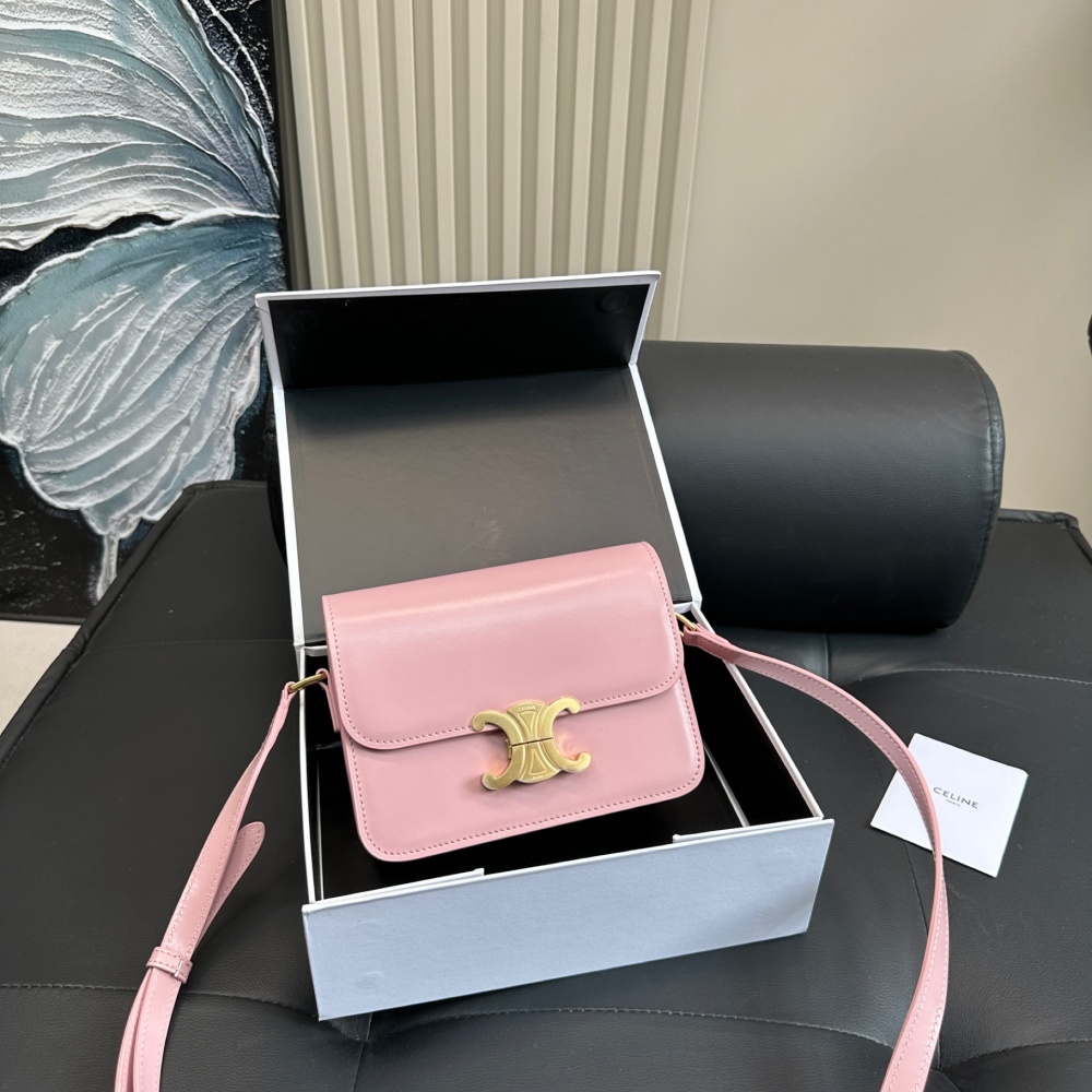 Replica Celine Arc De Triomphe WOC Tofu Bag 18*15CM