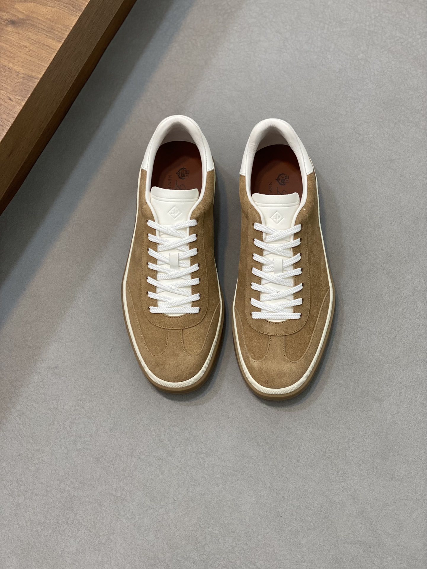 LP Classic Men's Jogging Shoes EU38-45
