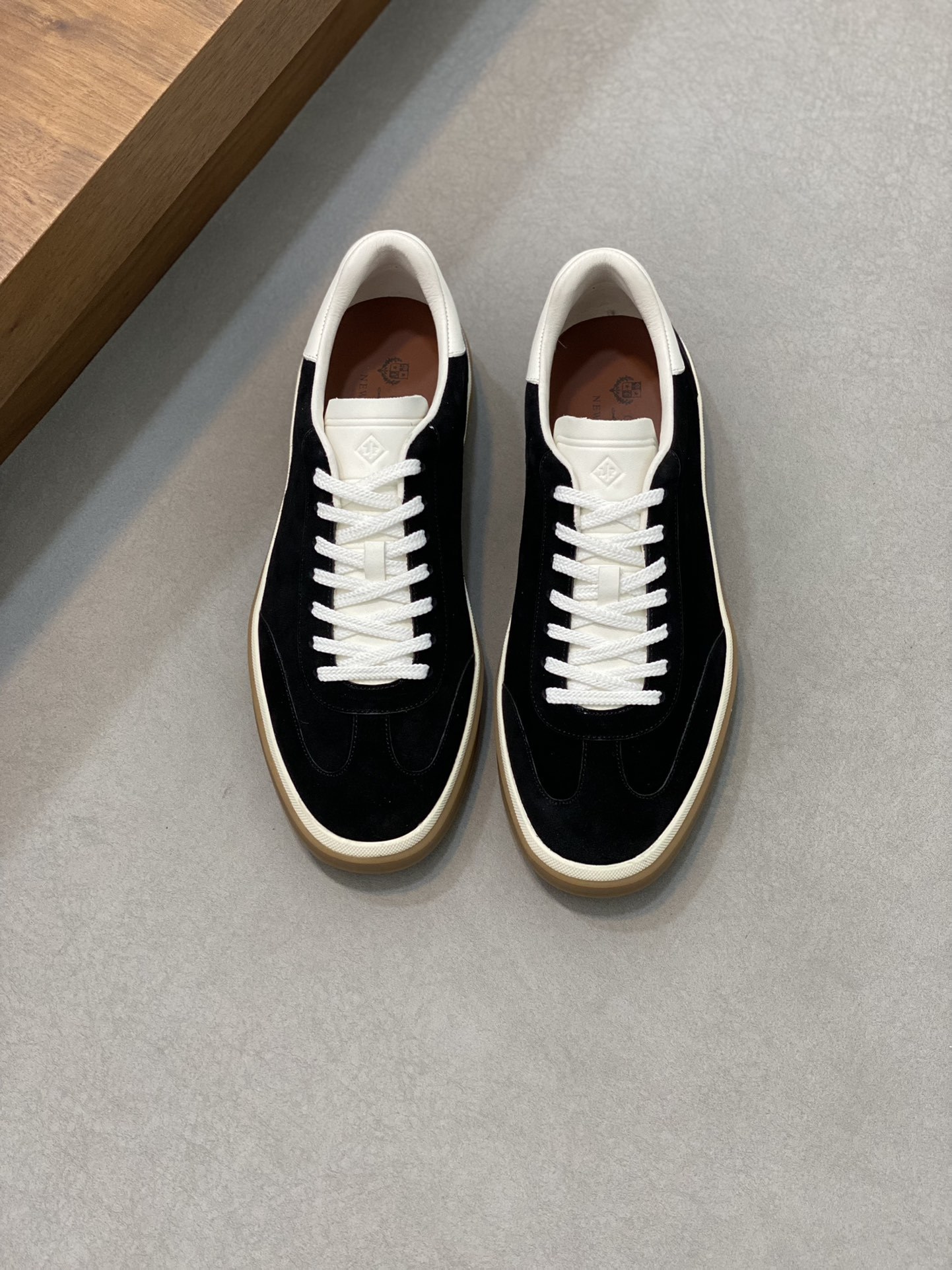 LP Classic Men's Jogging Shoes EU38-45