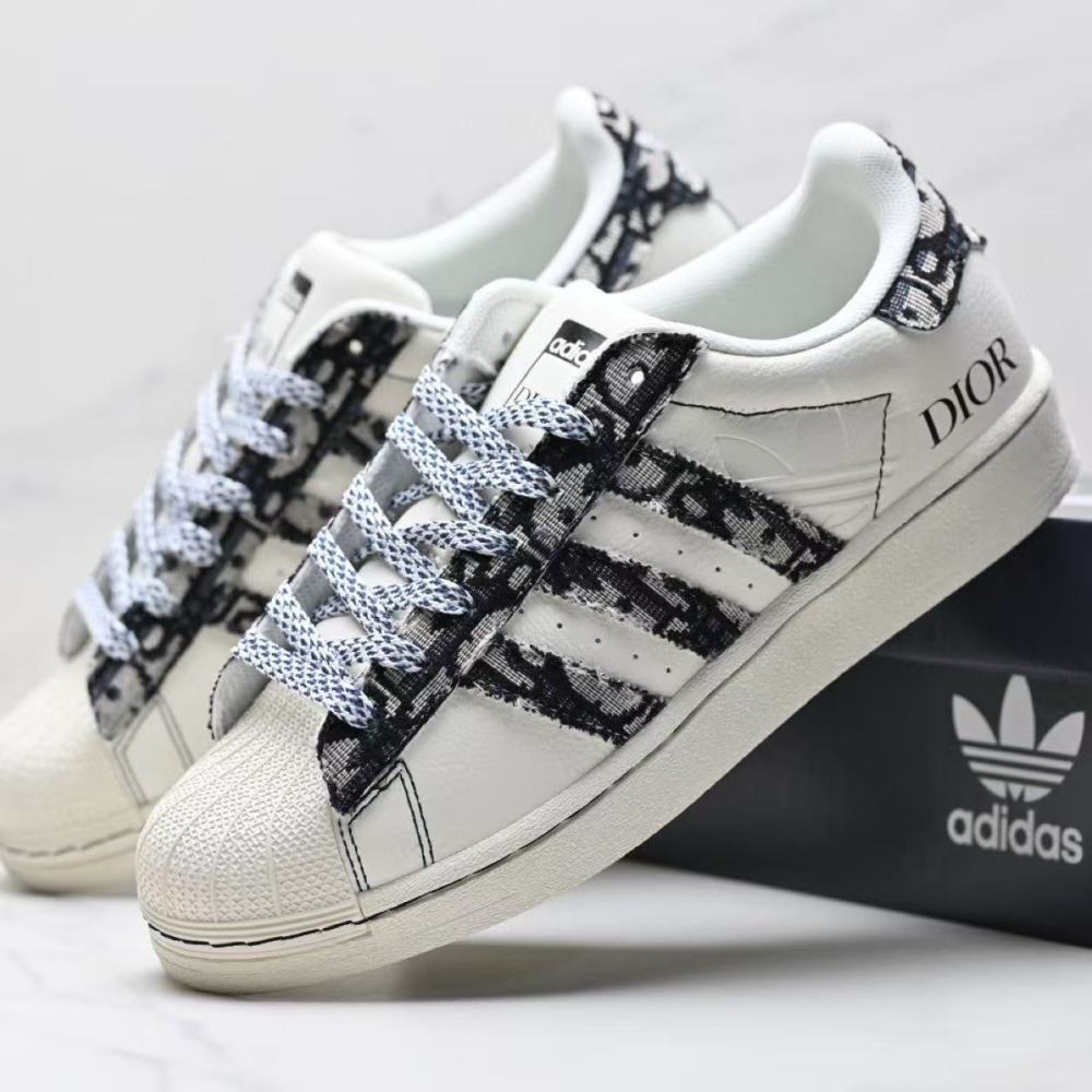Adidas superstar
