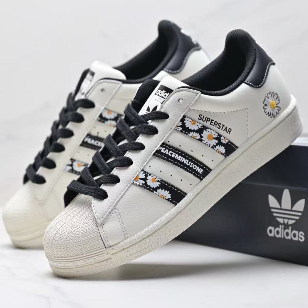 Adidas superstar