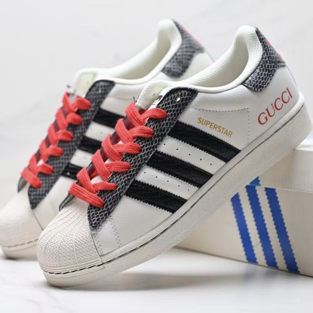 Adidas superstar