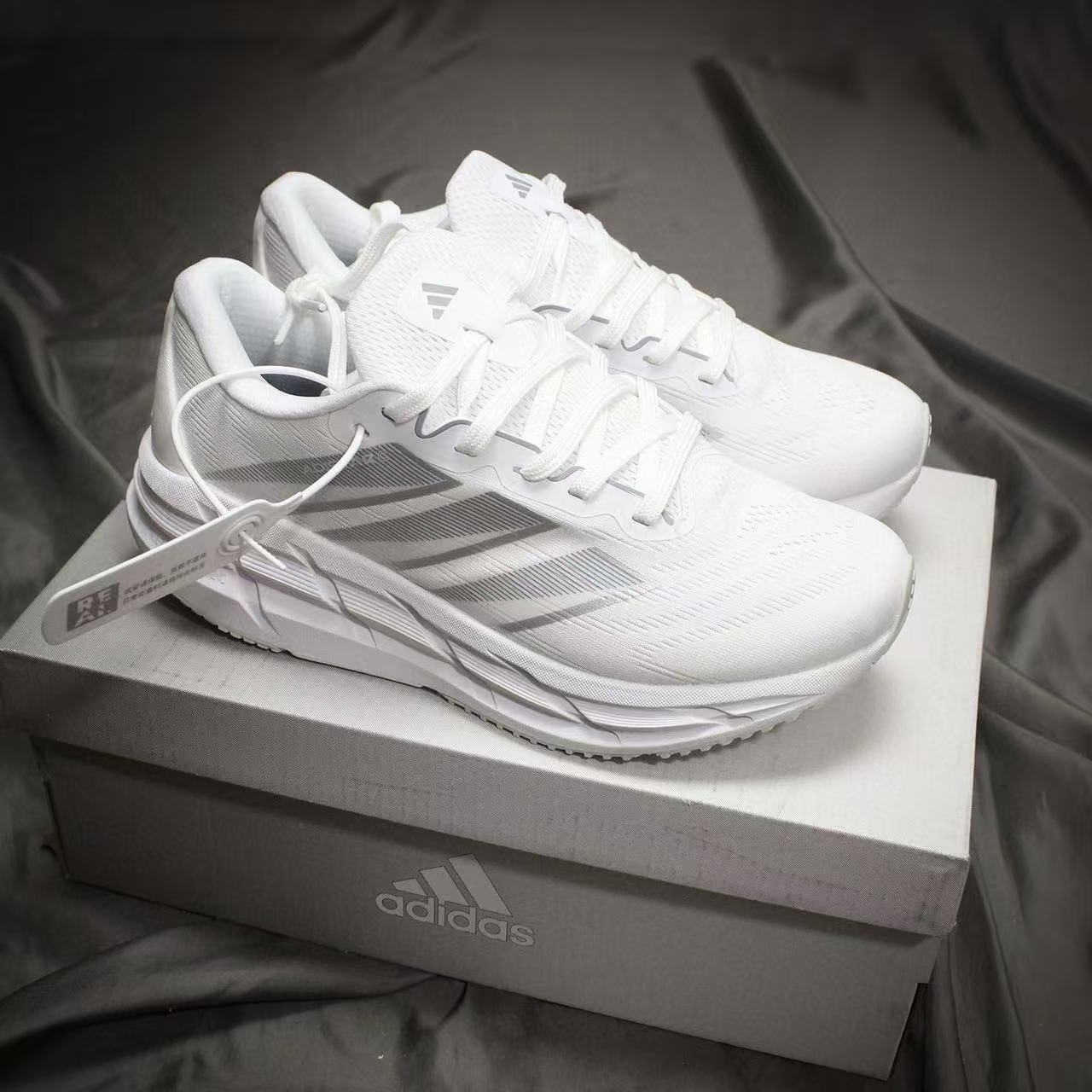 Adidas Adistar