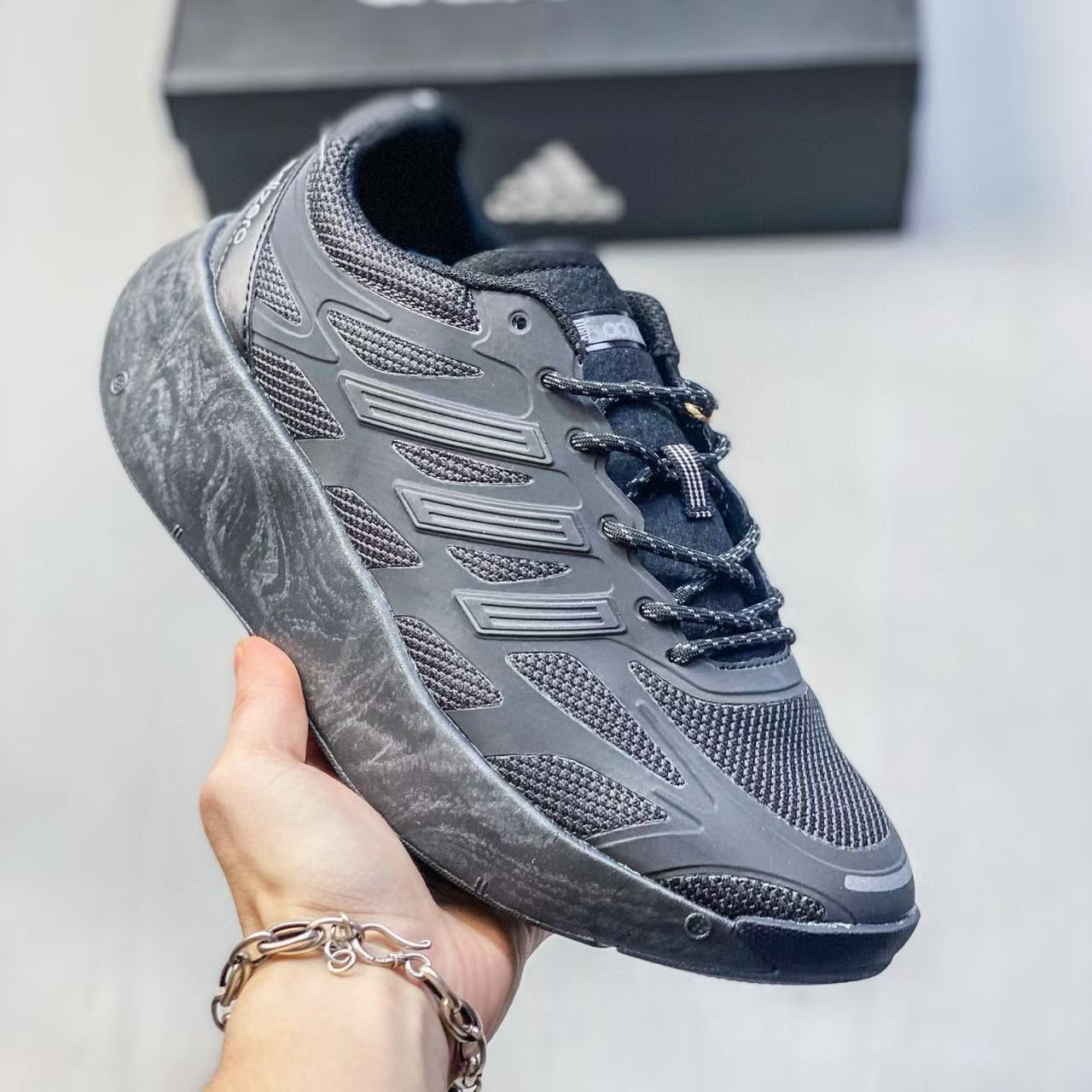 Adidas Adizero Aruku
