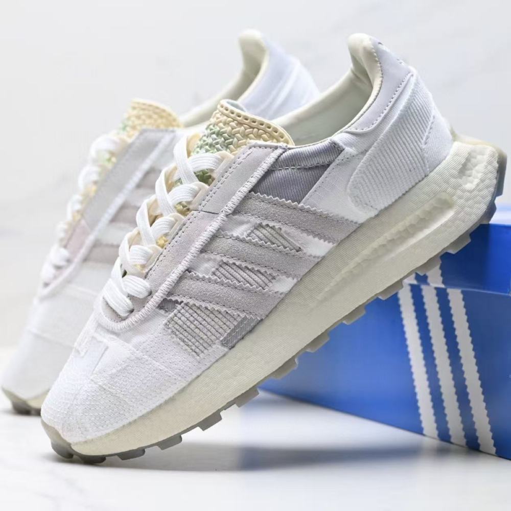 Adidas Retropy E5