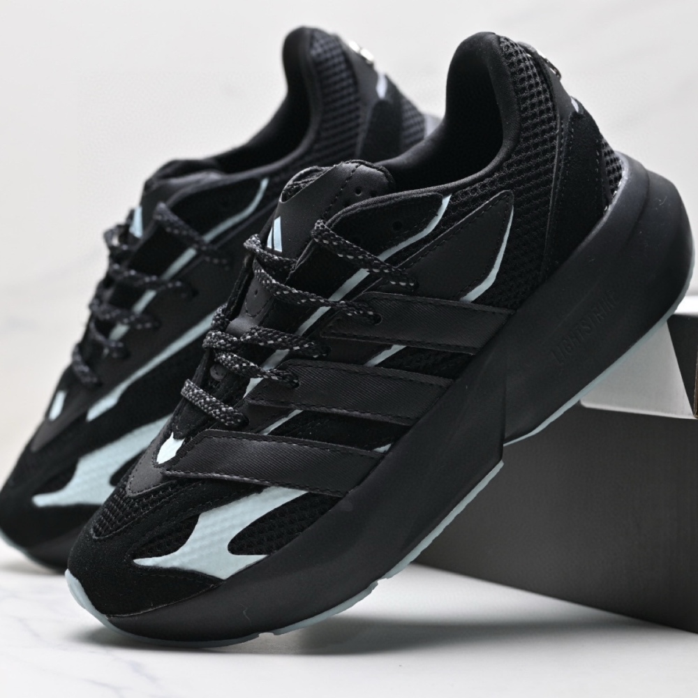 Adidas LightBlaze