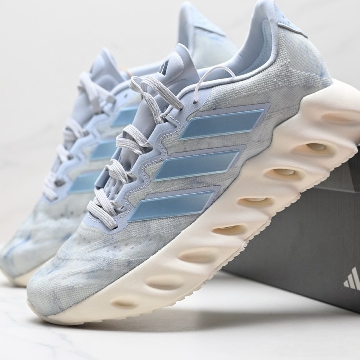 Adidas SWITCH FWD