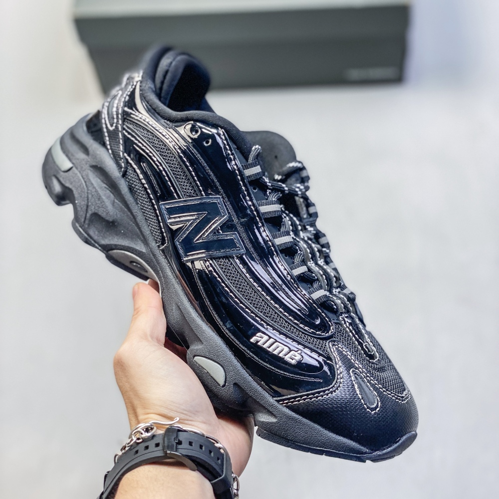 New Balance NB1000