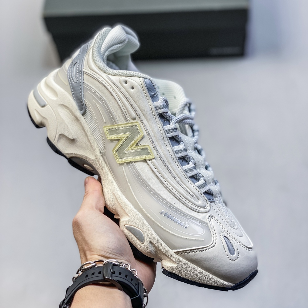 New Balance NB1000