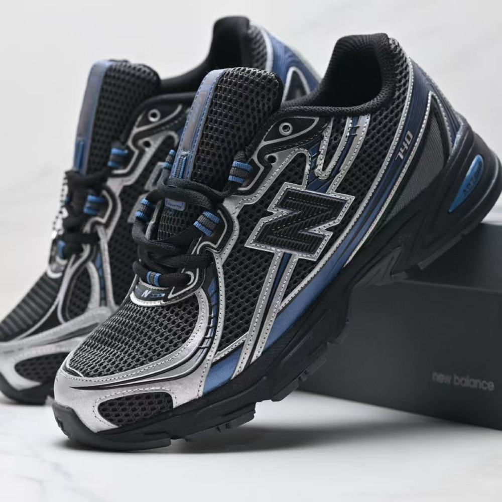 New Balance NB740