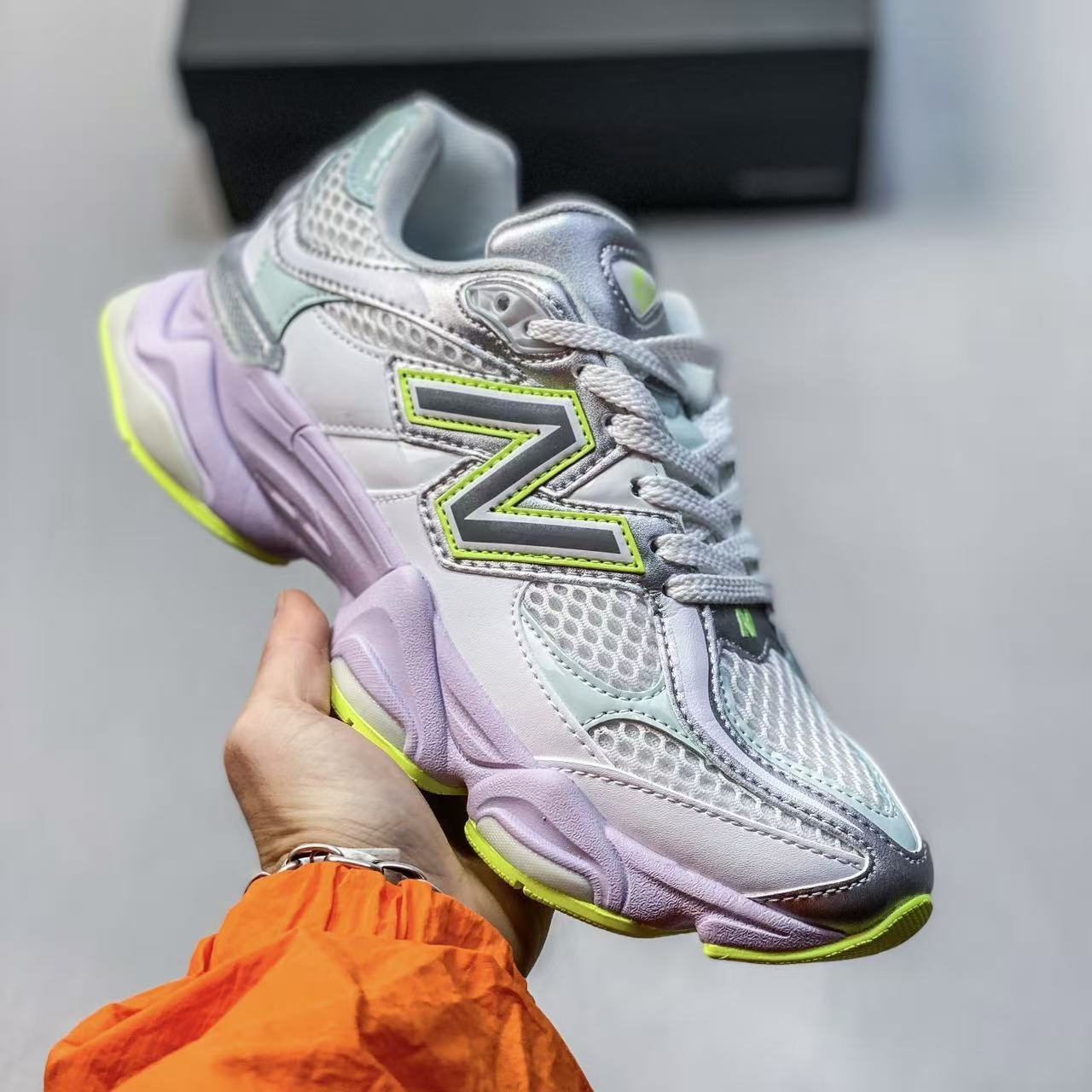 New Balance NB9060