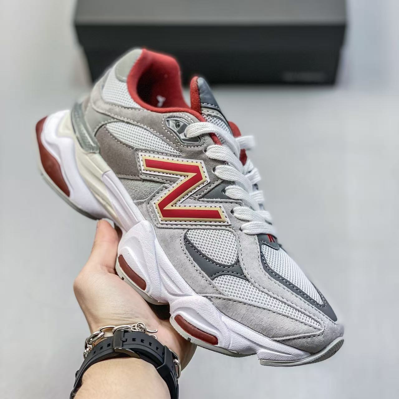 New Balance NB9060