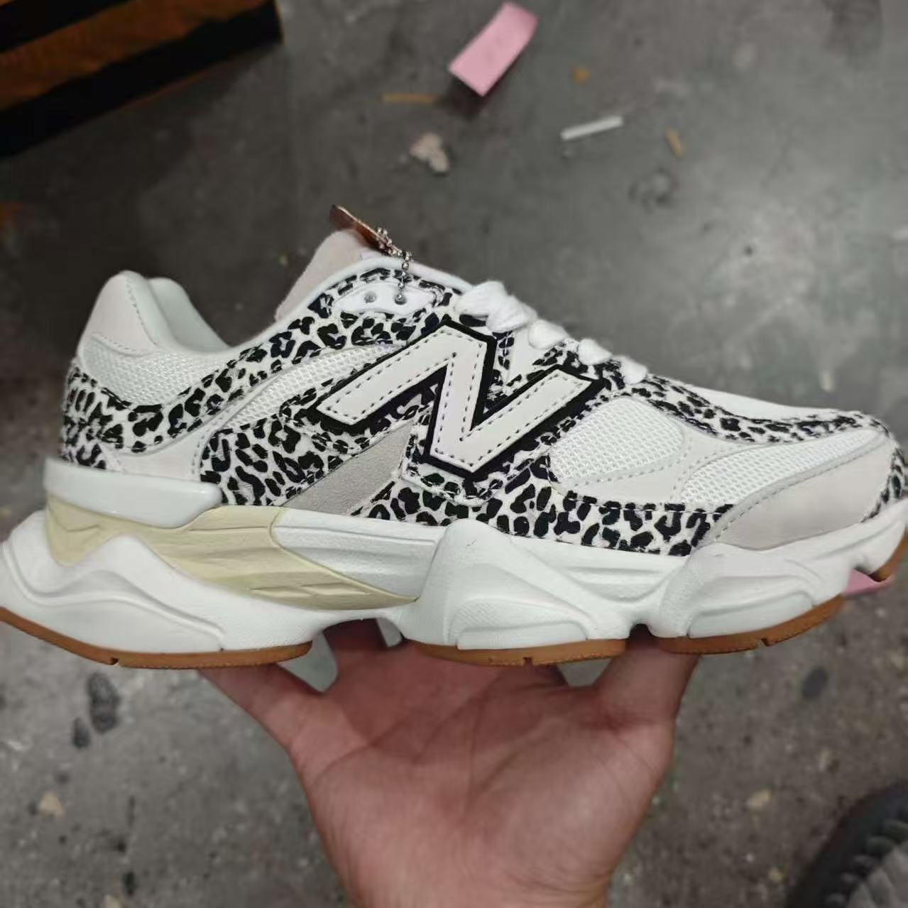New Balance NB9060