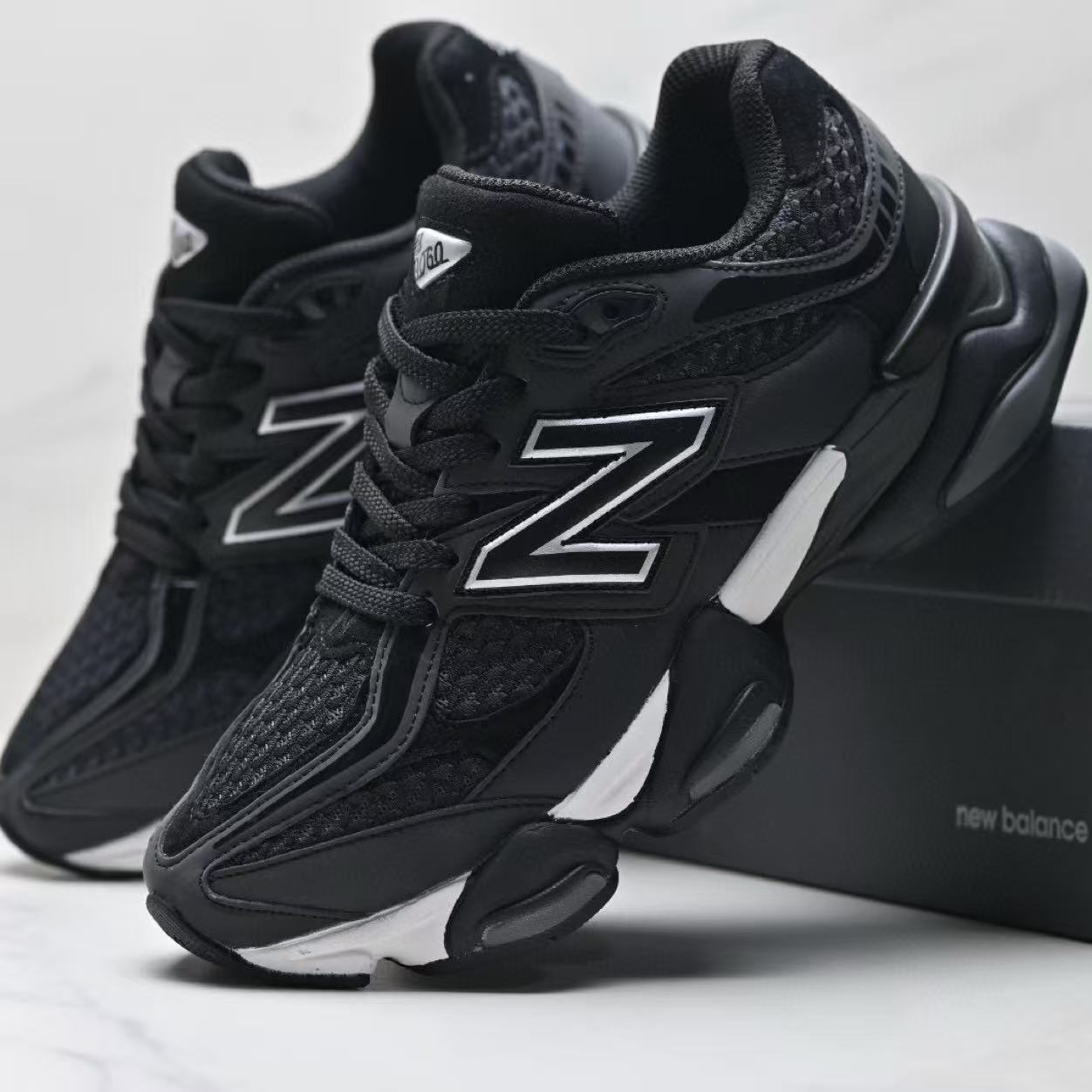 New Balance NB9060