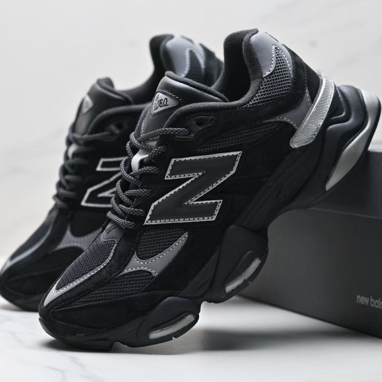 New Balance NB9060