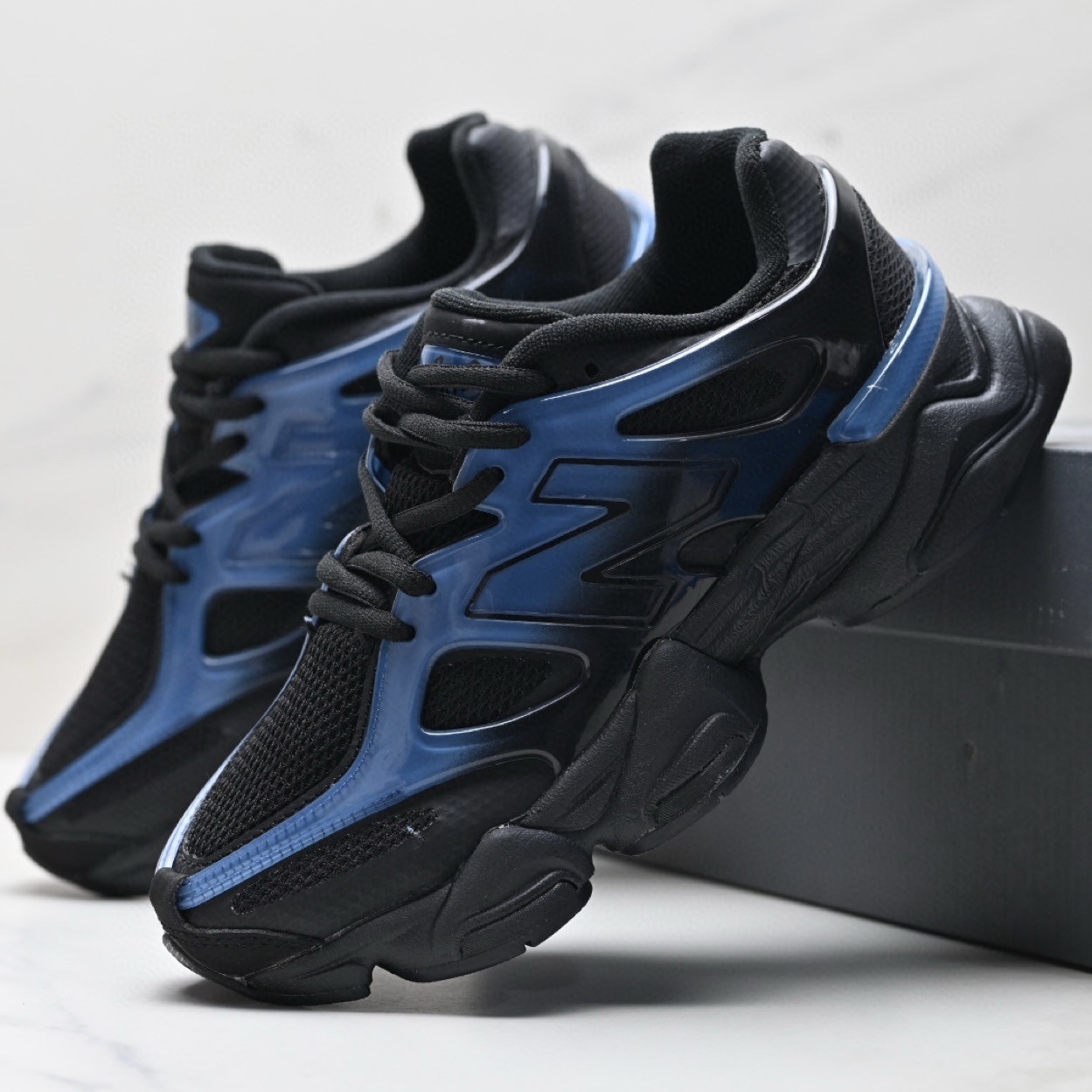New Balance NB9060