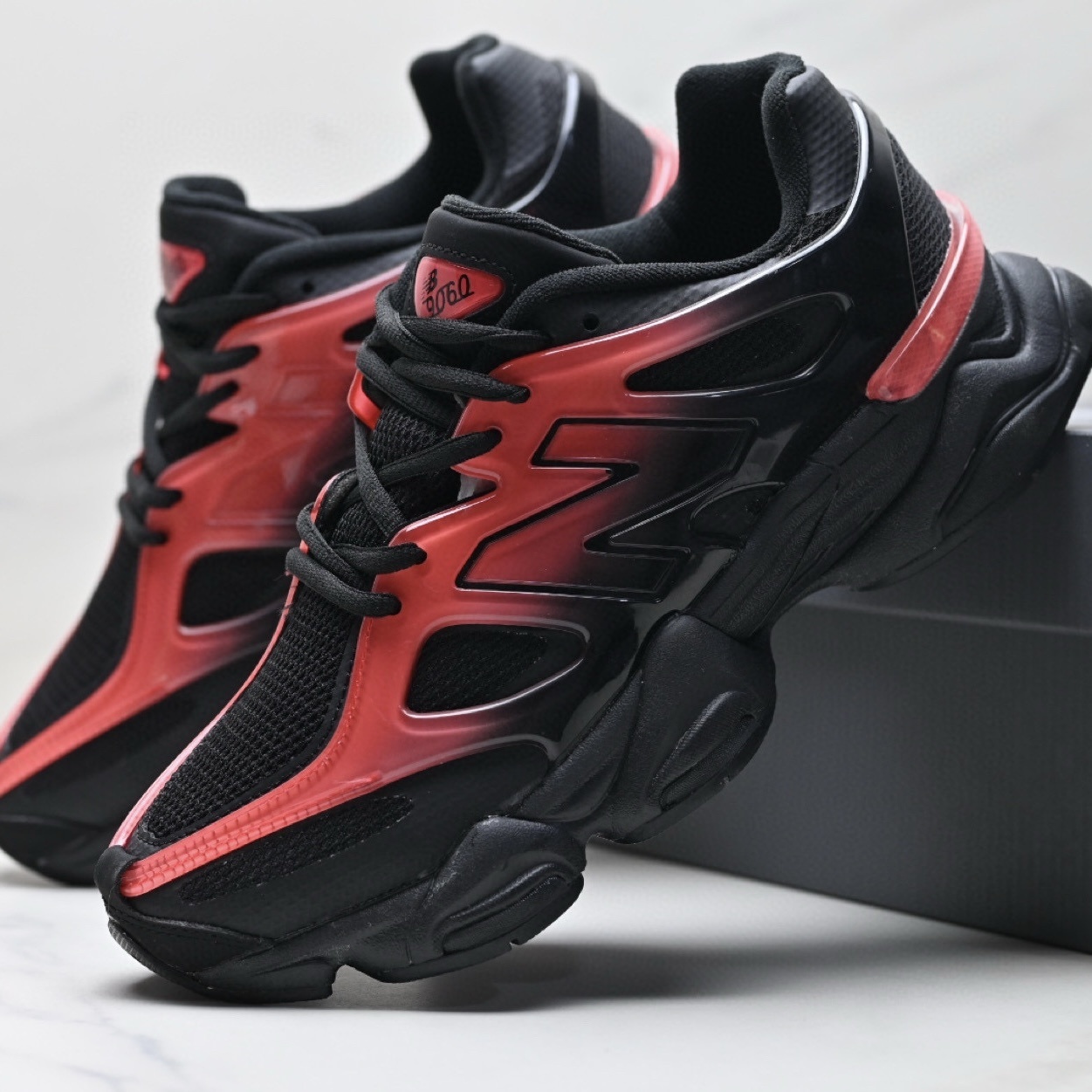 New Balance NB9060