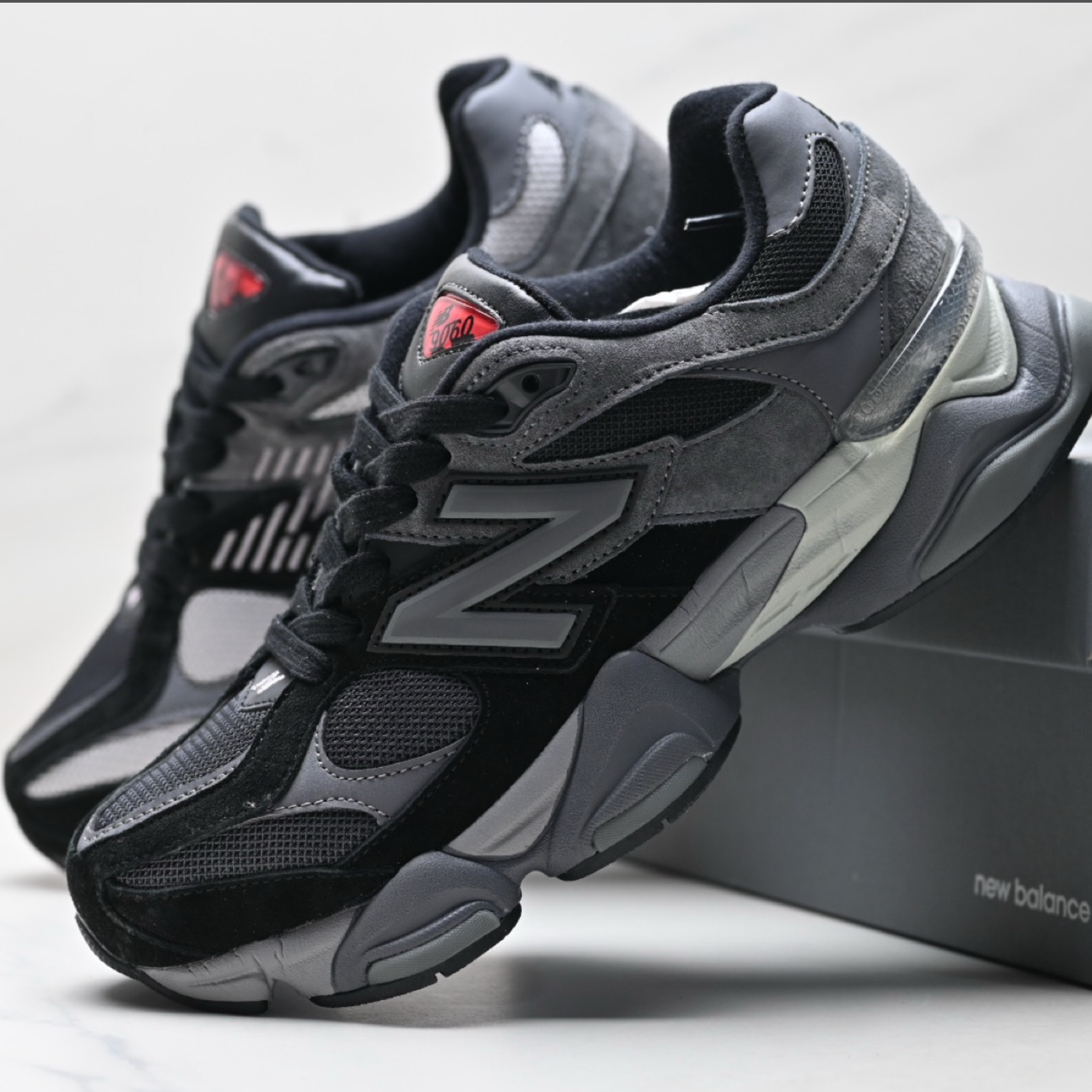 New Balance NB9060