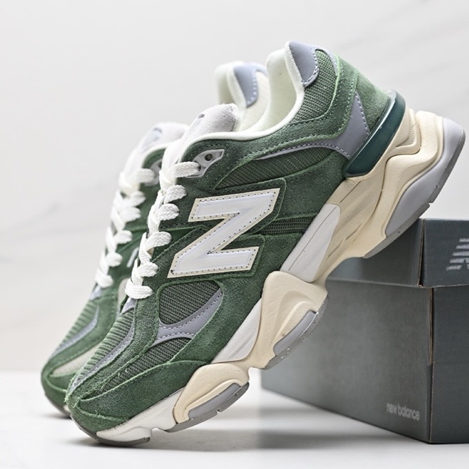 New Balance NB9060