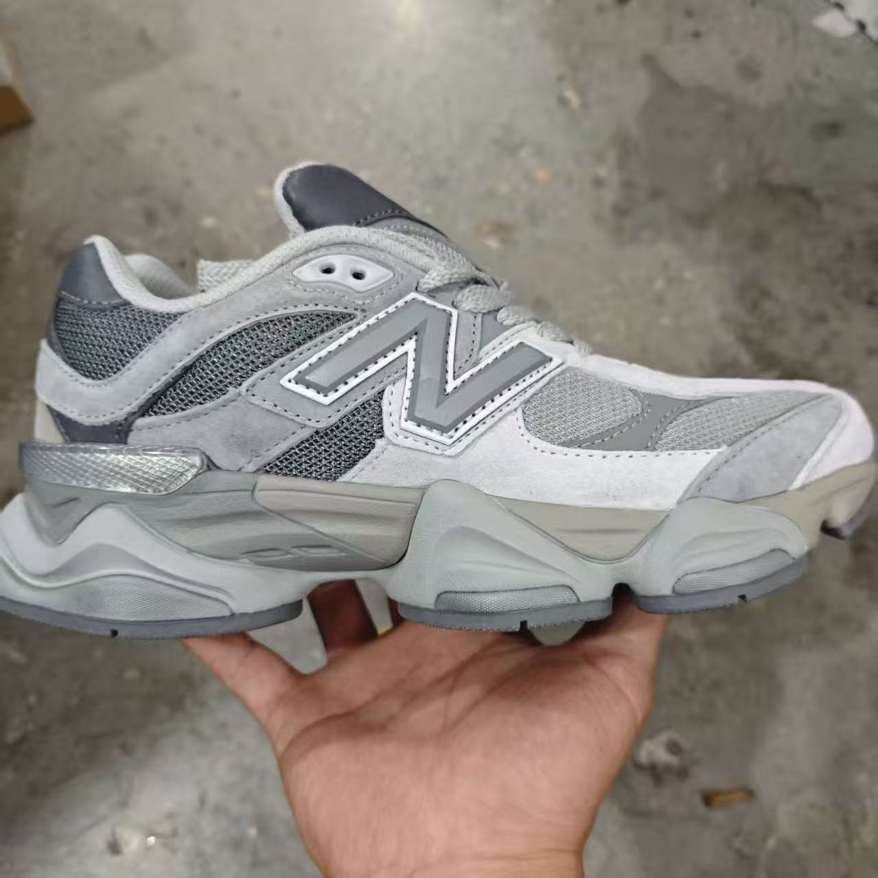New Balance NB9060