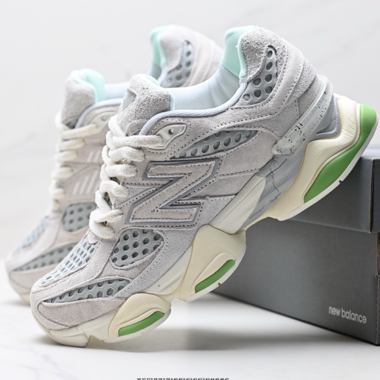 New Balance NB9060