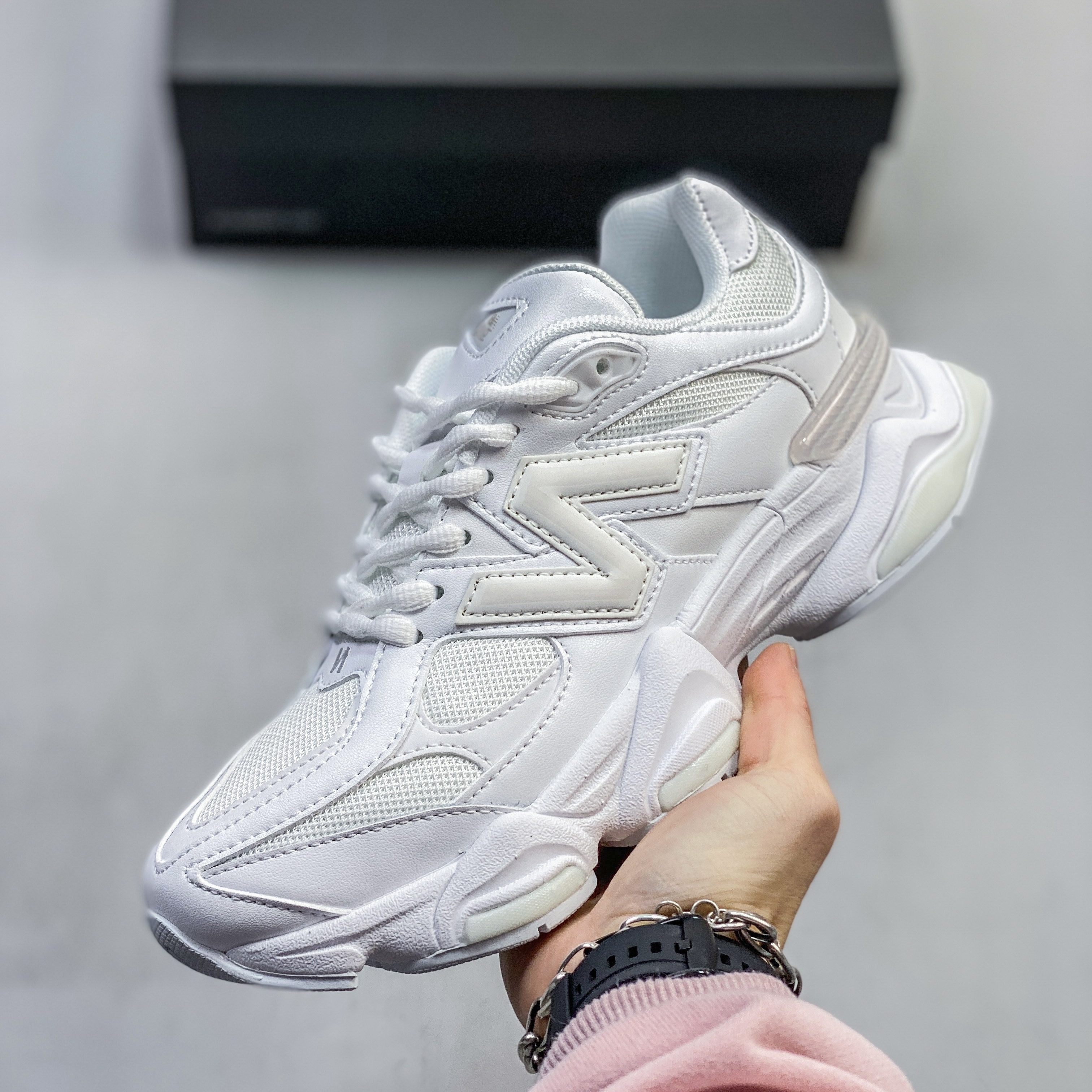 New Balance NB9060