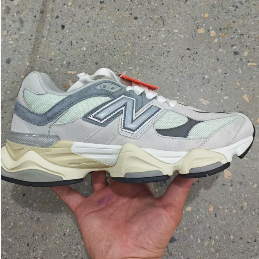 New Balance NB9060