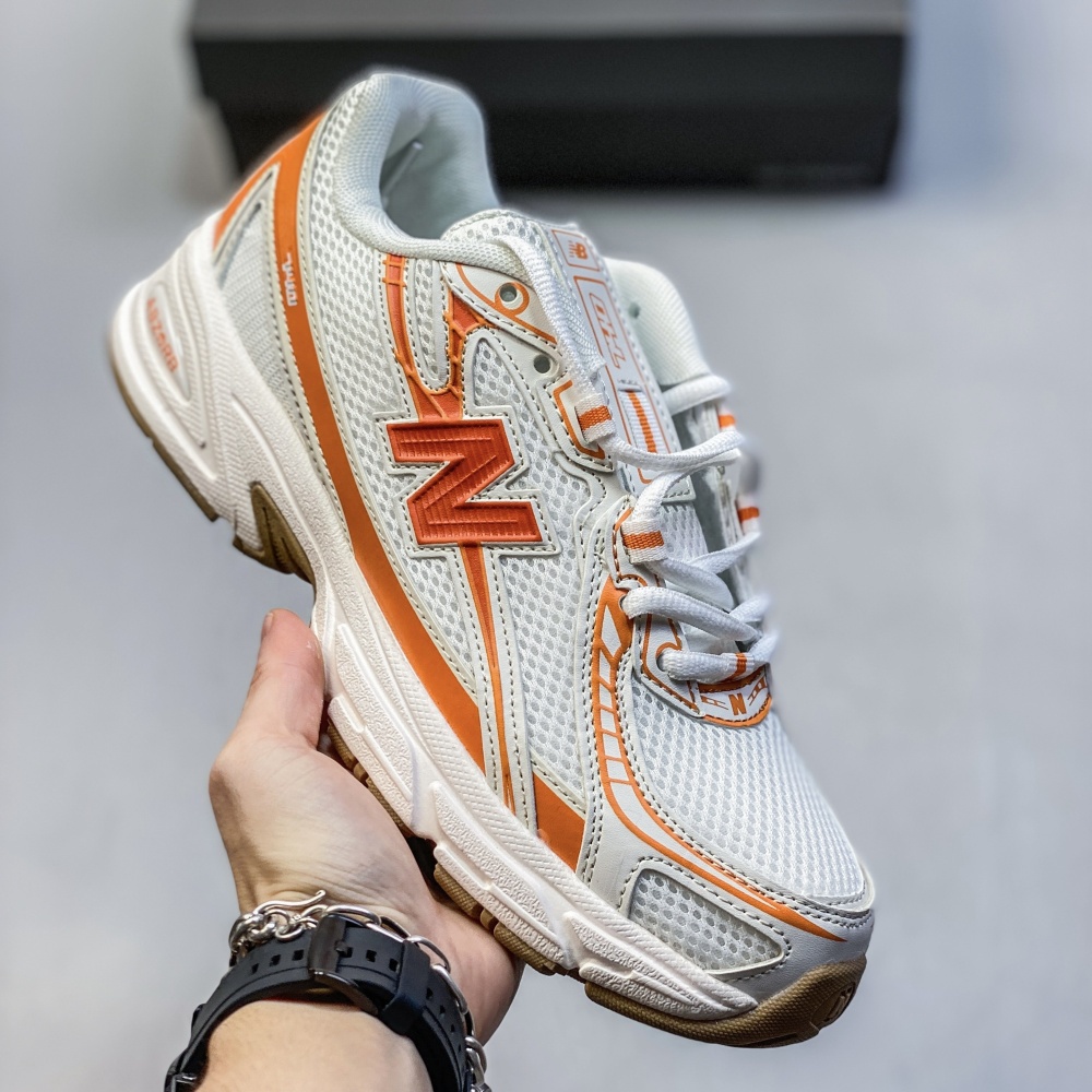 New Balance NB740