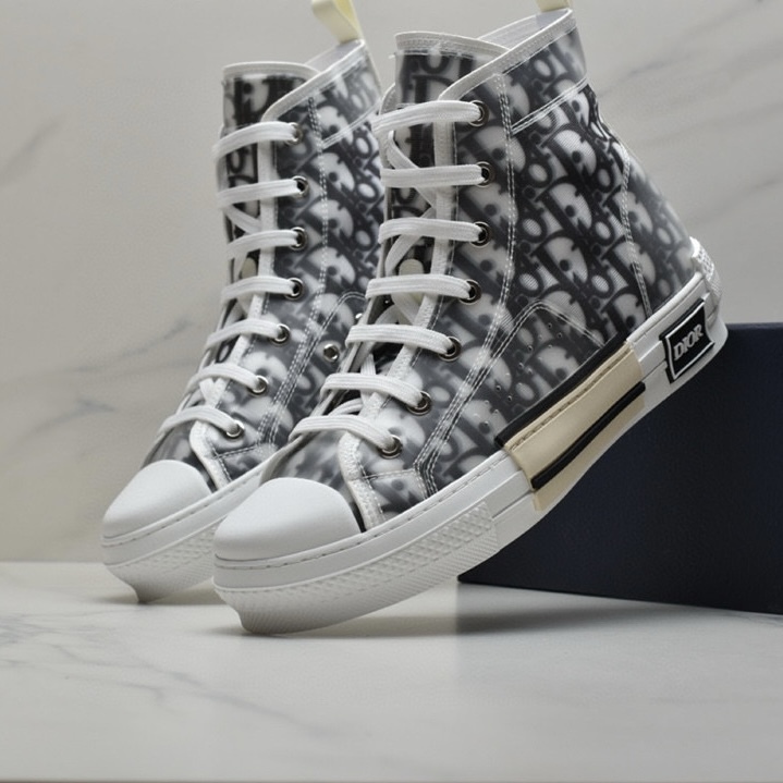 Dior B23